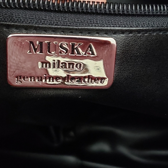 Vintage Muska Made In Italy red pebbled leather hobo satchel turn lock - Picture 11 of 12